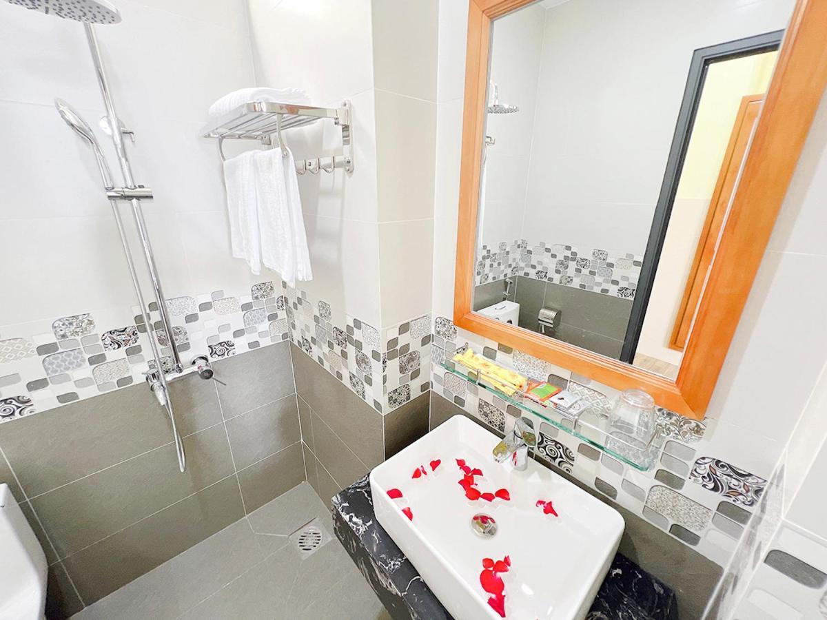 פאן ת'ייט Sea Star Hotel מראה חיצוני תמונה